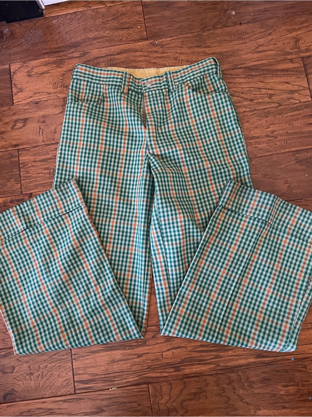 Classic Green Plaid Men’s Pants 32 x 34